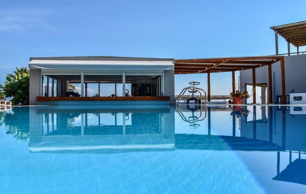 Yria Beach Hotel Kokkini Hani Exterior photo