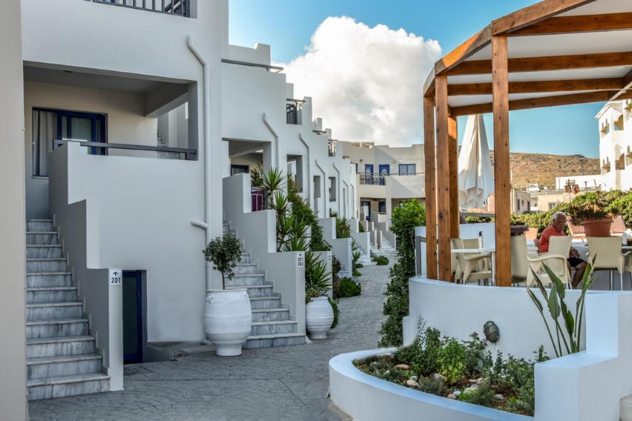 Yria Beach Hotel Kokkini Hani Exterior photo