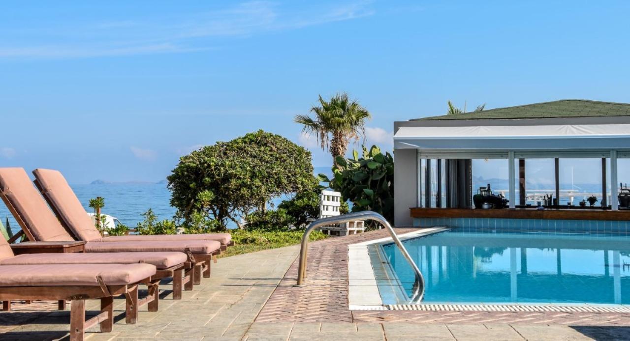 Yria Beach Hotel Kokkini Hani Exterior photo